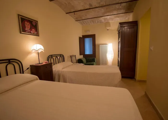 La Casa Di Angizia Гостевой дом