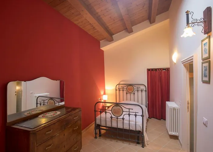 La Casa Di Angizia Pensjonat *